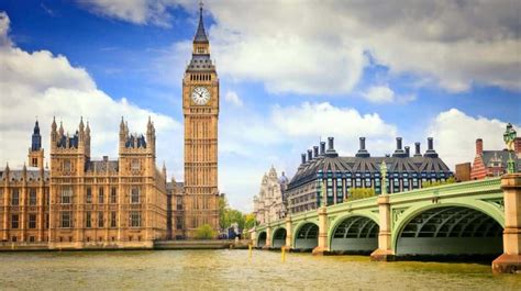 Top 5 Landmarks in Western Europe - Limos4 Limousine Service