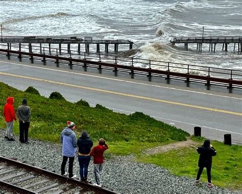 Capitola Wharf damaged as storm, high surf batter Santa Cruz County coast – Santa Cruz Sentinel