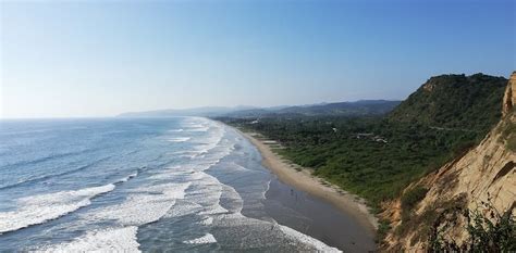 Olon Beach, Santa Elena (Ecuador) | South America travel guide