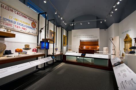 Philadelphia History Museum · View Of The Permanent Exhibition Gallery — Philadelphia History Museum