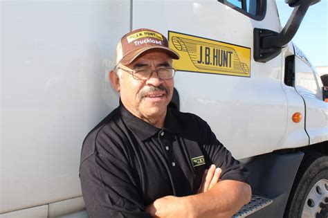 J.B. Hunt Truck Talk: New Driver/Contractor/Carrier of the Month Swag!