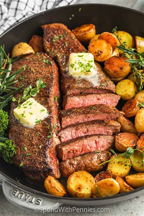 Garlic Steak and Potatoes Skillet – Make Noise