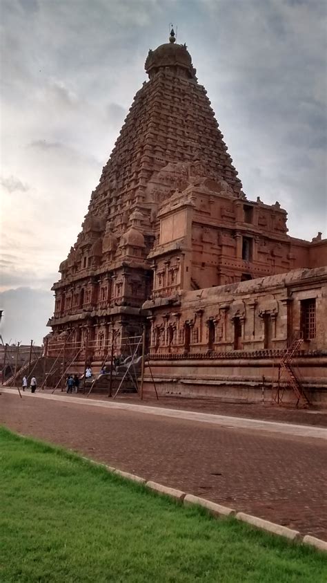 Thanjai Periya Kovil Tower Photo Free Download - pgclick | Free Photos for Commercial Use