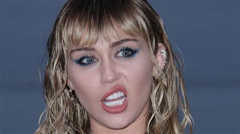 Nicki Minaj Called Miley Cyrus A Piece Of “Perdue Chicken”—Feud’s Back ...