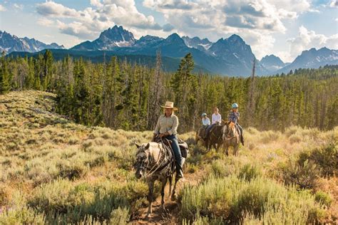 Trail Rides at Redfish Corrals - MysticSaddleRanch