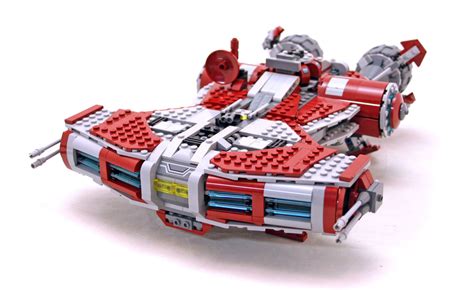 Jedi Defender-class Cruiser - LEGO set #75025-1 (Building Sets > Star Wars > Old Republic)