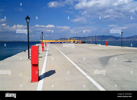 Flying Dolphin ferry between Agistri and Aegina, Greece Stock Photo - Alamy