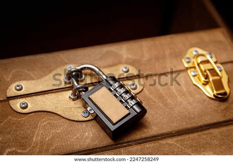 4,233 Old Combination Lock Images, Stock Photos & Vectors | Shutterstock