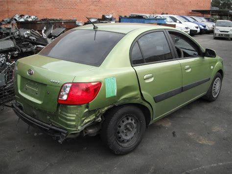 Kia Rio III Sedan 1.6i -M- Green. Wrecking in Sydney - New Model Wreckers