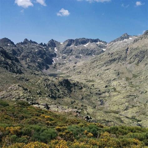 Parque Regional Sierra de Gredos - Mucha Montaña | Parques, Parques naturales, Rutas de senderismo