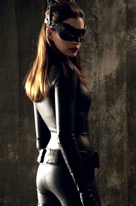 Anne Hathaway as Catwoman - whatsupbugs Photo (42632756) - Fanpop