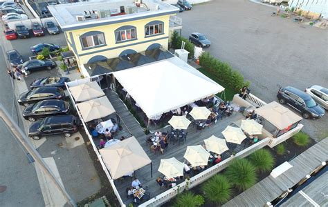 Waterside Restaurant Merrick & Bellmore, NY | Italian Dining & Catering