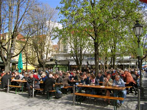 Beer garden, Viktualienmarkt | La Citta Vita | Flickr