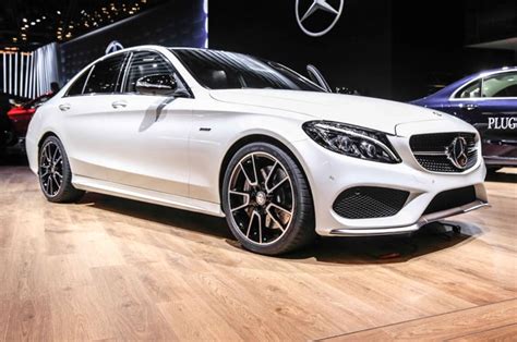 2016 Mercedes-Benz C350 Plug-In, C450 AMG Make Debut in Detroit