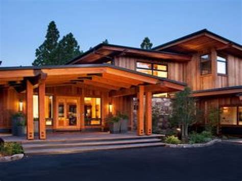 Modern Craftsman Style House Plans | Wooden house design, Modern wooden ...