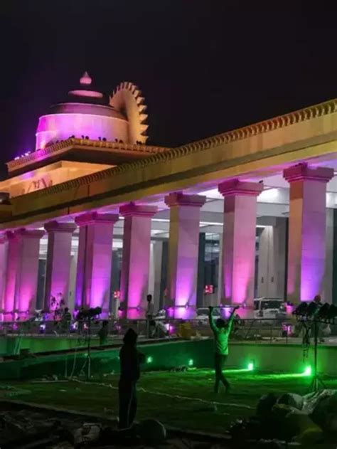 Ayodhya Dham Station Elevates Travel Experience with Airport-Like ...