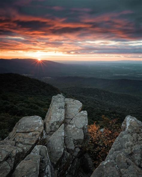 Top 9 Hiking Trails Around Charlottesville, Virginia!!! - I Love CVille