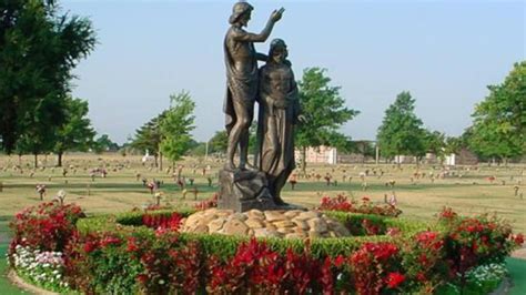 Resthaven Funeral Home & Memory Gardens Cemetery - Oklahoma City, OK