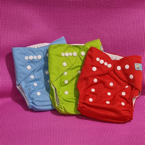 Alva Baby Cloth Diapers with inserts on Carousell