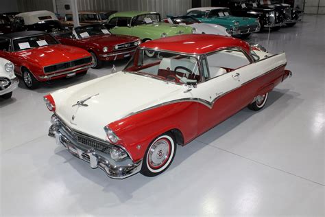 1955 Ford Fairlane Victoria | Classic & Collector Cars