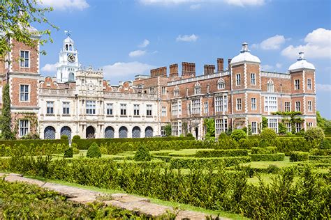 Hatfield House - History and Facts | History Hit