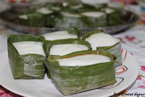 Kuih Tepung Pelita -- #MalaysiaMustSee | Malaysian dessert, Food ...