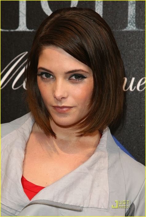 Hollywood & Bollywood: Ashley Greene Twilight