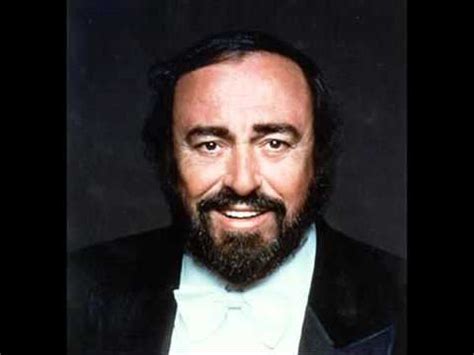 Lucciano Pavarotti - Ave Maria - tekst i tłumaczenie piosenki na Tekstowo.pl