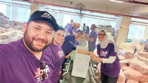 FedEx Express Joins the Egyptian Food Bank to Pack 1,300 Ramadan Happiness Boxes