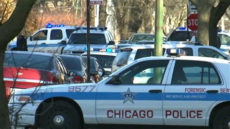 Defund the police: Some activists call for Chicago Police Department ...