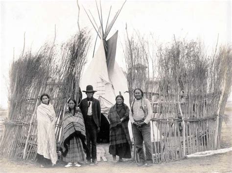 Arapaho Tribe History, Culture & Facts - History Keen