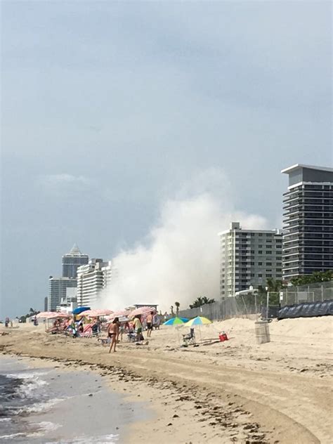 Construction worker injured in Miami Beach building collapse - WSVN ...