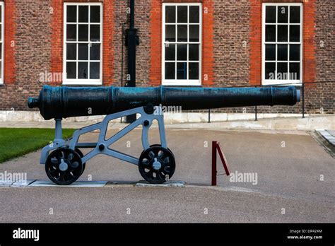 Siamese Brass Gun, The Royal Hospital Chelsea, London Stock Photo - Alamy