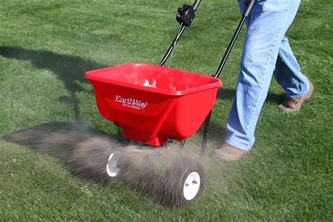 Top 10 Best Fertilizer Spreaders Reviewed In 2019