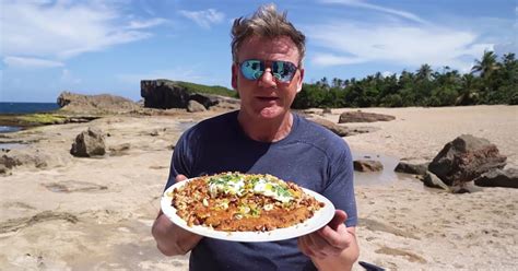 'This is not pegao': Gordon Ramsay gets backlash for his 'Puerto Rican crispy rice dish'