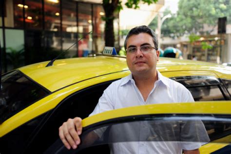 3 Feel-Good Stories of Taxi Drivers Doing The Right Thing | LA City Cab