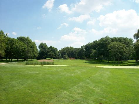 White Pines Golf Club - Chicago Golf Report