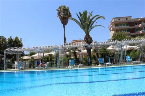 HOTEL MIRASOLE INTERNATIONAL • GAETA • 4⋆ ITALY • RATES FROM €187