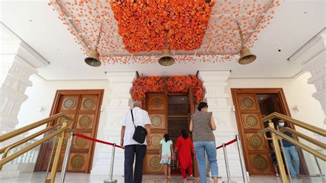 Dubai Hindu Temple; Inside Pictures, Latest Video And Images | Dubai News | दुबई के पहले मंदिर ...