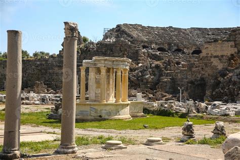 Side ruins in Turkey 8446808 Stock Photo at Vecteezy