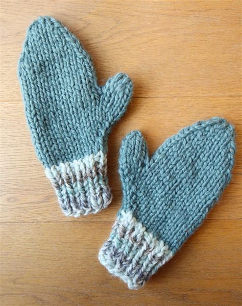 Chunky Mitten Knitting Pattern Quick Easy Knit Mittens - Etsy