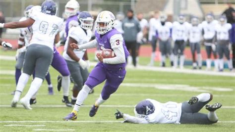 Kansas Wesleyan Football Falls to Avila, 46-38