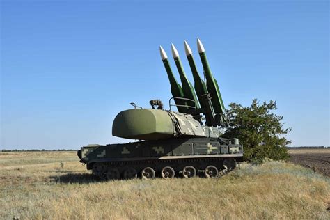 Ukrainian Buk-M1 SAM spectacularly destroyed another air object (video) | gagadget.com