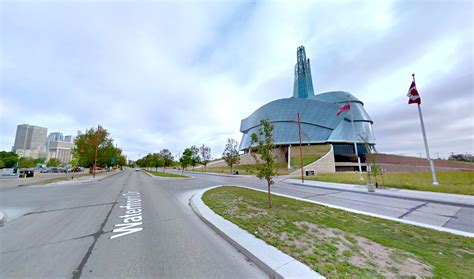 Canadian Museum for Human Rights at the Crossroads of Canada ...