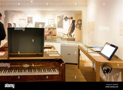 Museum beethoven haus house hi-res stock photography and images - Alamy