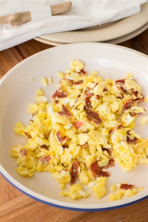 Scrambled Eggs With Bacon - Brooklyn Farm Girl