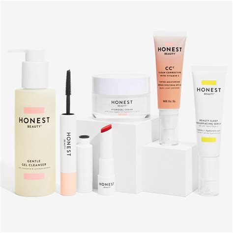 Honest Beauty Reviews: Is Their Clean Beauty Better? | ClothedUp