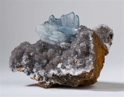 Barite: Ultimate Guide To Collecting Barite (What It Is and Where To ...