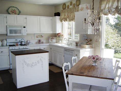 Country Kitchen Design: Pictures, Ideas & Tips From HGTV | HGTV