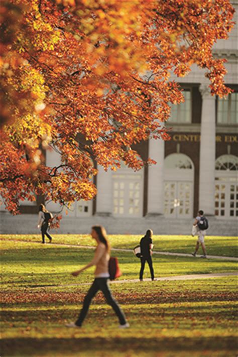 Fall on Vanderbilt’s Campus(Vanderbilt Photo / Daniel Dubois) | The ...